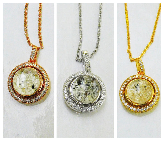 Halo Diamonds 14K Gold Cremation Pendant