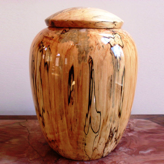 Whiteshell Handmade Pure Maple Wooden Urn
